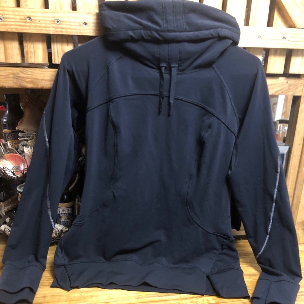 Lululemon pullover